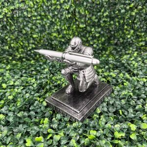 Medieval Kneeling Knight Pen Holder Executive Desk Accessory Silver Fleur-de-Lis